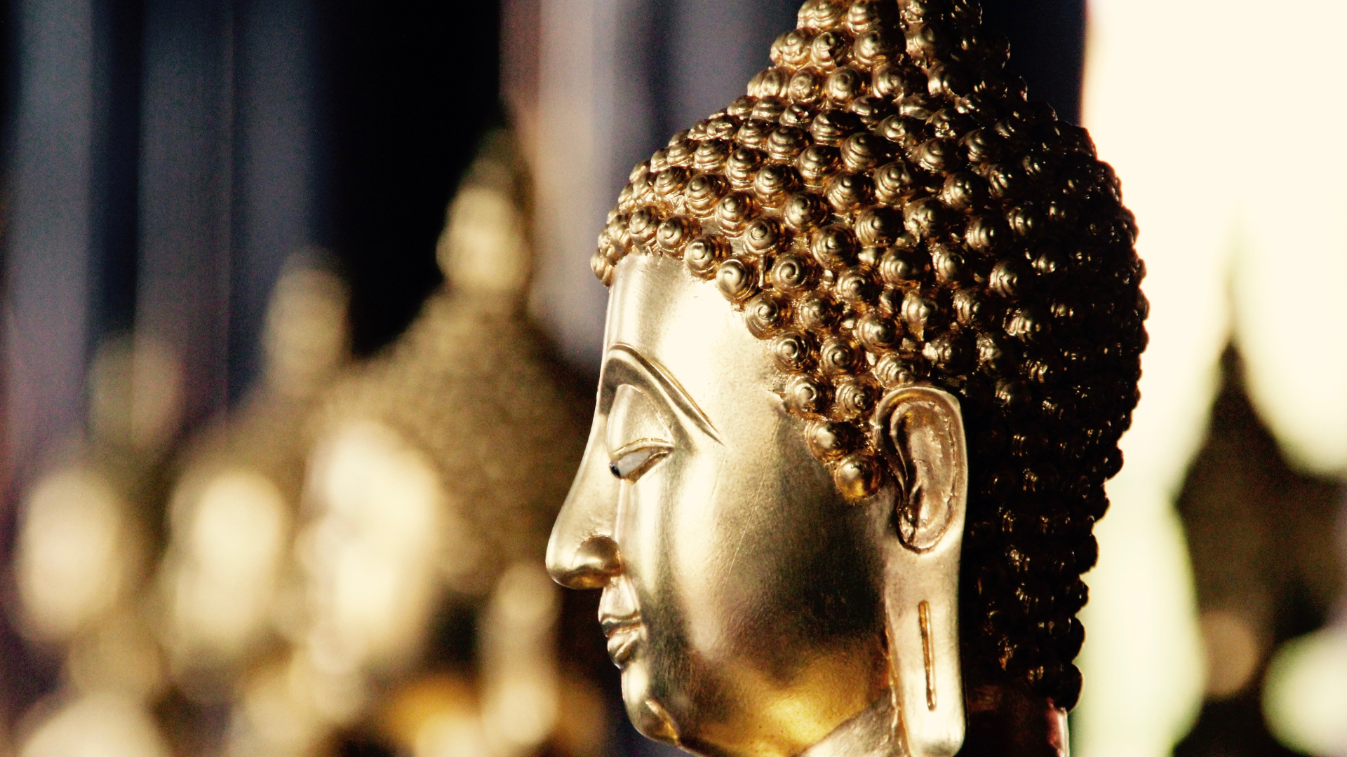From Wat to Wonder | Finding Peace in Bangkok’s Temples